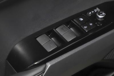 2025款 双擎 2.0HG 光辉版-空间-图片-有驾