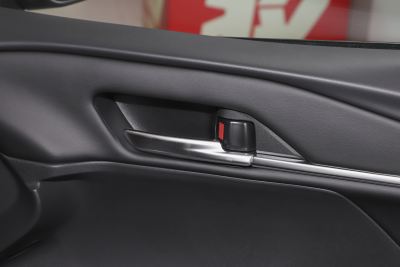 2025款 双擎 2.0HG 光辉版-空间-图片-有驾