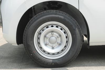 2025款 V1+ 长轴低顶 多功能版（62kWh）-外观-图片-有驾