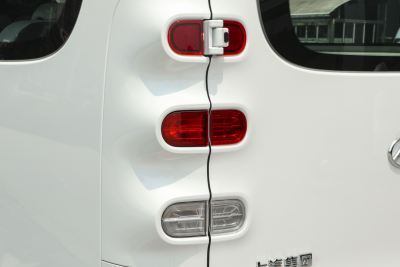 2025款 V1+ 长轴低顶 多功能版（62kWh）-外观-图片-有驾