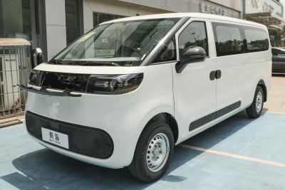 2025款 V1+ 长轴低顶 多功能版（62kWh）-外观-图片-有驾