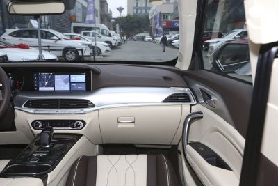 2023款 1.5T 自动豪华型-内饰-图片-有驾 2023款 1.5T 自动豪华型-内饰-图片-有驾