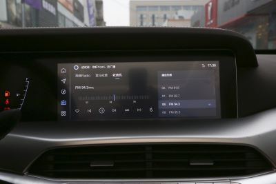 2023款 1.5T 自动豪华型-内饰-图片-有驾 2023款 1.5T 自动豪华型-内饰-图片-有驾