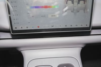 2024款 纯电 580尊享版-内饰-图片-有驾