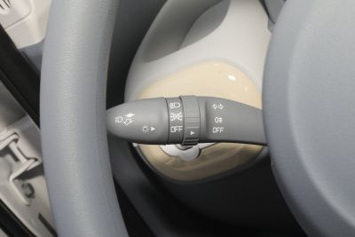 2025款 222km 伶俐马-内饰-图片-有驾
