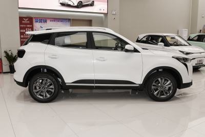 2025款 1.5T CVT领先版-外观-图片-有驾
