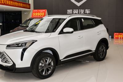 2025款 1.5T CVT领先版-外观-图片-有驾