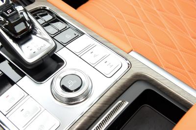 2023款 3.0T 商务版 登峰型 5座-外观-图片-有驾