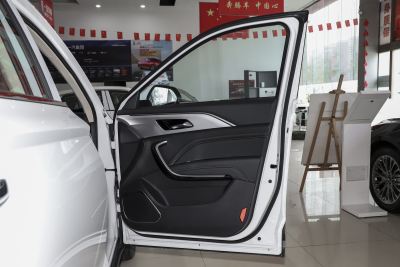 2023款 1.5T 自动尊享型-内饰-图片-有驾 2023款 1.5T 自动尊享型-内饰-图片-有驾