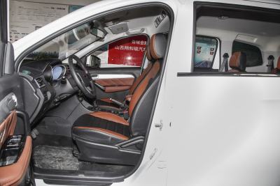 2020款 1.5T 手动豪华型-空间-图片-有驾