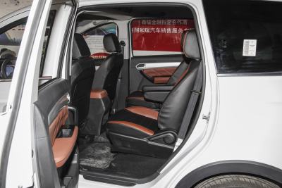 2020款 1.5T 手动豪华型-空间-图片-有驾