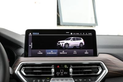 2023款 改款 xDrive30i 领先型 M曜夜套装-内饰-图片-有驾