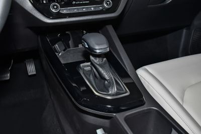 2021款 1.5L 自动钻石版-内饰-图片-有驾