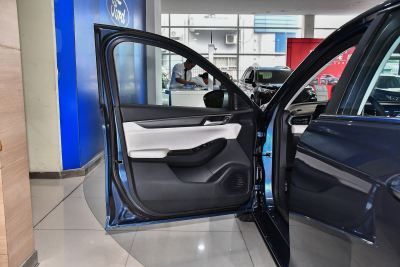 2021款 1.5L 自动钻石版-内饰-图片-有驾