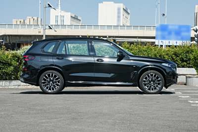 2025款 xDrive 40Li M运动曜夜套装-外观-图片-有驾