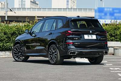 2025款 xDrive 40Li M运动曜夜套装-外观-图片-有驾