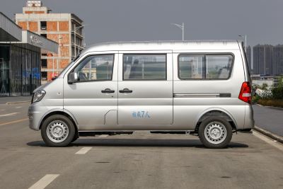 2022款 1.3L高功版基本型-外观-图片-有驾