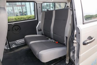 2022款 1.3L高功版基本型-空间-图片-有驾