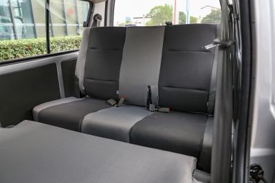 2022款 1.3L高功版基本型-空间-图片-有驾