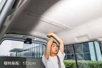 2022款 1.3L高功版基本型-空间-图片-有驾
