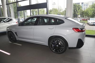 2022款  M40i-外观-图片-有驾