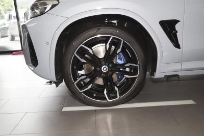 2022款  M40i-外观-图片-有驾
