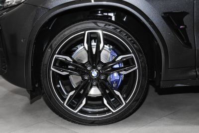 2022款  M40i-外观-图片-有驾