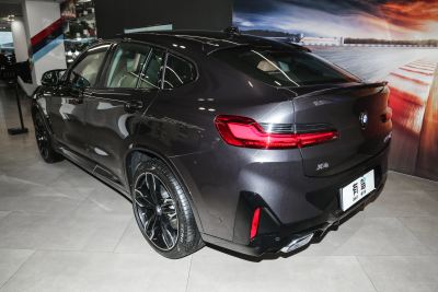 2022款  M40i-外观-图片-有驾