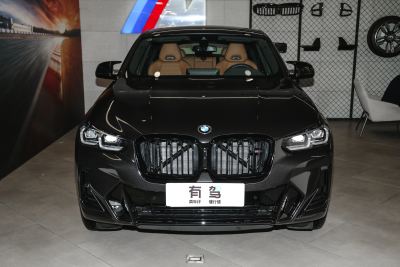 2022款  M40i-外观-图片-有驾