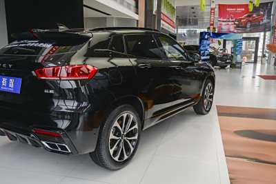2021款 2.0T 科技版-外观-图片-有驾