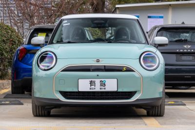 2025款 452km COOPER SE 春日于海限定版-外观-图片-有驾
