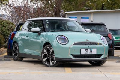 2025款 452km COOPER SE 春日于海限定版-外观-图片-有驾