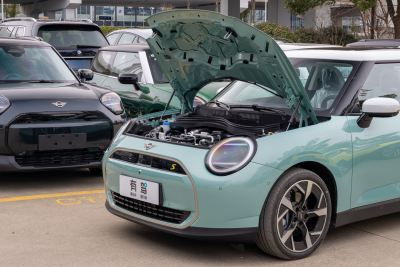2025款 452km COOPER SE 春日于海限定版-外观-图片-有驾