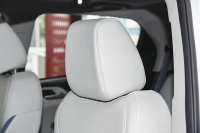 BYD Yuan Pro Пространство 3