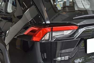 2025款 2.0L CVT两驱探野版-外观-图片-有驾