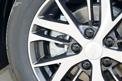 2025款 第4代 1.5L 手动龙腾版-外观-图片-有驾