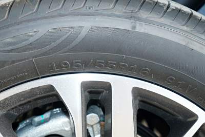 2025款 第4代 1.5L 手动龙腾版-外观-图片-有驾