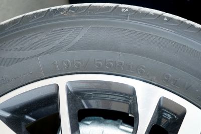 2025款 第4代 1.5L 手动龙腾版-外观-图片-有驾