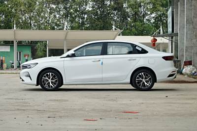 2025款 第4代 1.5L 手动龙腾版-外观-图片-有驾