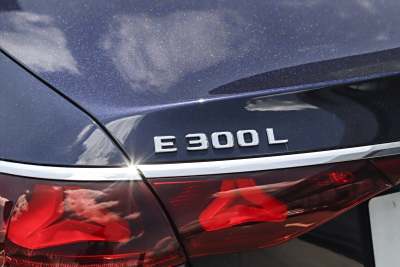 2025款 改款 E 300 L 豪华型-外观-图片-有驾
