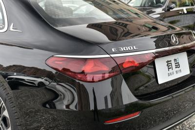 2025款 改款 E 300 L 豪华型-外观-图片-有驾 2025款 改款 E 300 L 豪华型-外观-图片-有驾