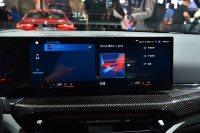 2024款 M4敞篷轿跑车 M xDrive 雷霆版-内饰-图片-有驾