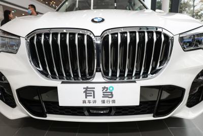 2022款 xDrive40i 尊享型 M运动套装-外观-图片-有驾