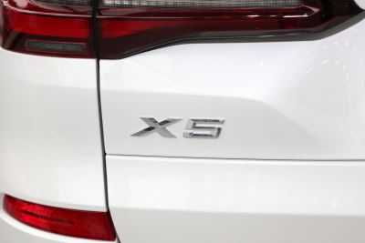 2022款 xDrive40i 尊享型 M运动套装-外观-图片-有驾