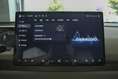 2023款 四驱超混旗舰六座版-内饰-图片-有驾