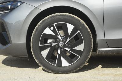 2026款 L 300TSI DSG 精英型-外观-图片-有驾 2026款 L 300TSI DSG 精英型-外观-图片-有驾