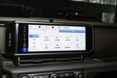 2024款 2.0T 罗宾汉四门版-内饰-图片-有驾