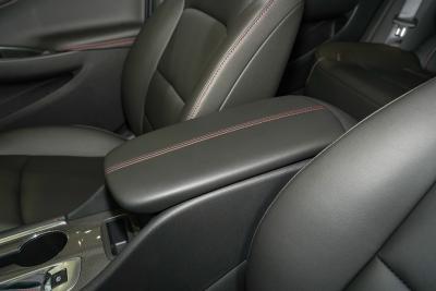 2023款 Redline 2.0T 锐联版-内饰-图片-有驾