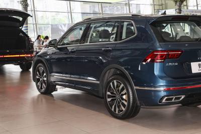 2023款 改款 380TSI 自动四驱R-Line越享版7座-外观-图片-有驾