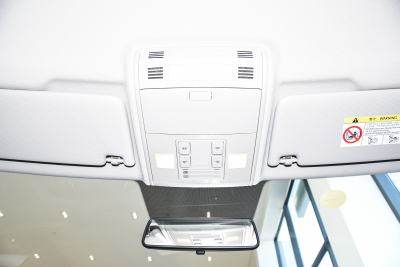 2024款 Plus 1.5L 自动纵情乐活版-内饰-图片-有驾